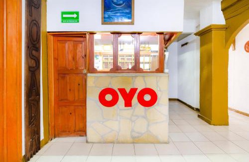San Cristóbal de las Casas Hotel | OYO Hotel La Luna, Templo de Santo Domingo de Guzmán