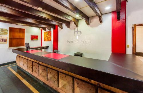 Americana Hotel | OYO Hotel Del Parque