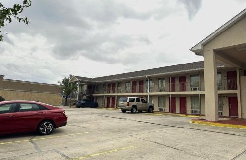 Macon Hotel | OYO Hotel East Macon I-75