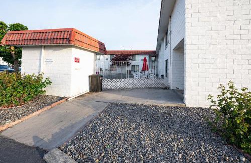 Hermiston Hotel | OYO Hotel Hermiston OR, Downtown