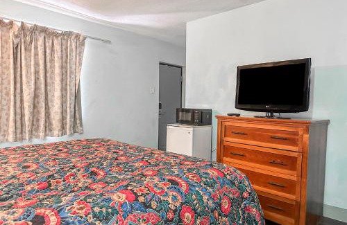 Church Street Hotel | OYO Hotel Jonesboro Near Atlanta Airport