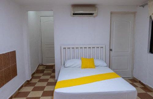 Chetumal Hotel | OYO Hotel Marías,Aeropuerto Internacional de Chetumal