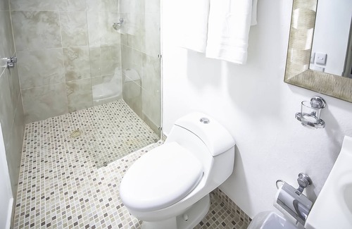 Colonia El Progreso Hotel | OYO Hotel Plaza Las Torres, Cabo San Lucas