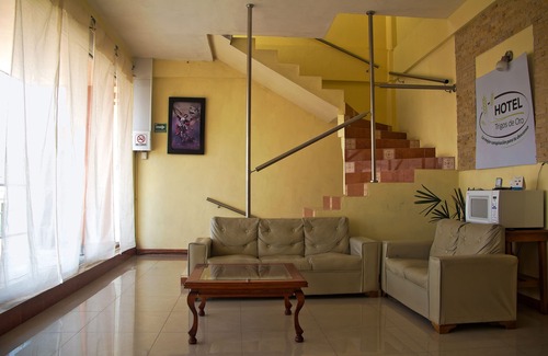 Teolocholco Hotel | OYO Hotel Trigos De Oro,San Luis Teolocholco Park