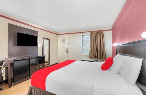 Tulsa Hotel | OYO Hotel Tulsa N Sheridan Rd & Airport