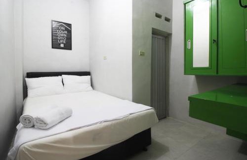 Rajabasa Hotel | OYO Life 2273 Pratama Homestay