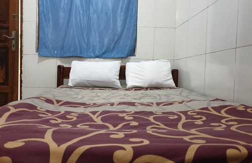 Dinoyo Hotel | OYO Life 92620 Syfa Kost