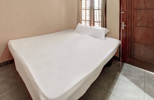 Muncan Casa | OYO Life 92846 Kost Putra Griya Eka