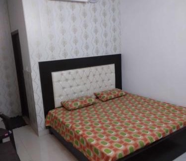 Haridwar Hotel | OYO Sai Guest House