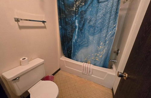 Eagle Grove Hotel | OYO Sandman Inn