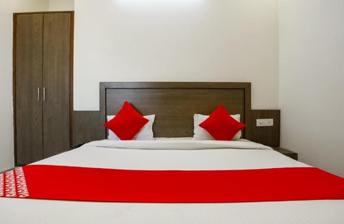 Mahipalpur Extension Hotel | OYO 80863 Stars Villa