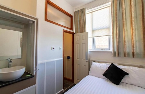 Newcastle-upon-Tyne Casa | OYO The Bentleys Hotel