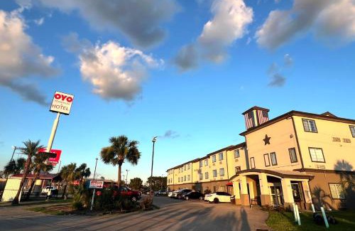 Sulphur Hotel | Oyo Townhouse Sulphur,LA Extended Stay