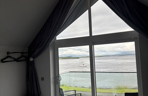 Connel Hotel | Oyster Inn