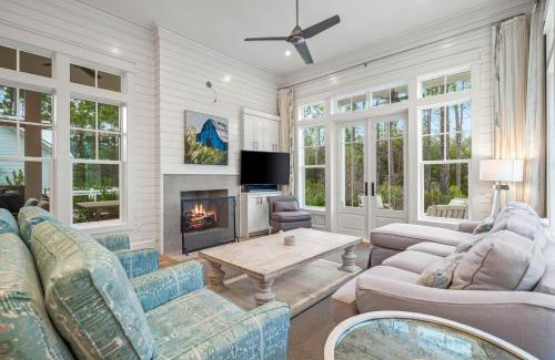 Watercolor Casa | Oyster's Pearl