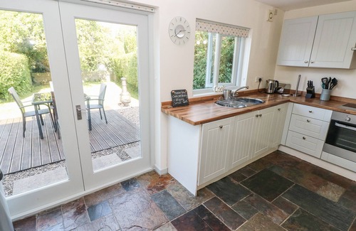 Llangwm Cabaña | OYSTERBANK COTTAGE, family friendly in Llangwm, Pembrokeshire