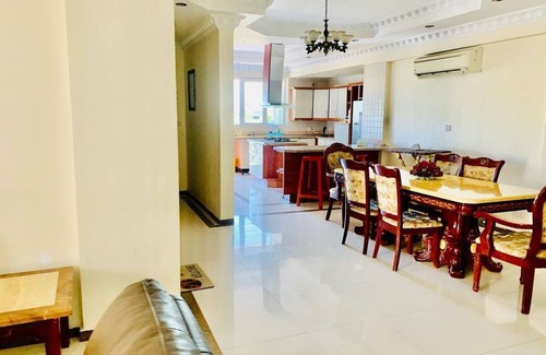 Oyster Bay Apartamento | Oysterbay 2-Bedroom near the Ocean- Free Wi-Fi