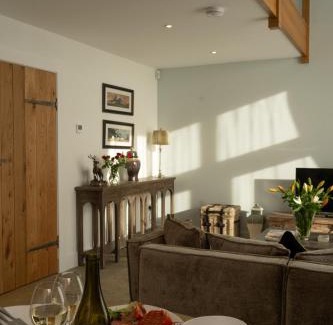 Murthly Casa | Oystercatcher - Converted luxury steading