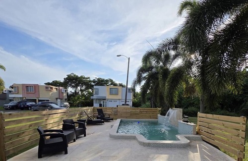 Aguadilla Apartamento | Ozean Apartment with Private Pool