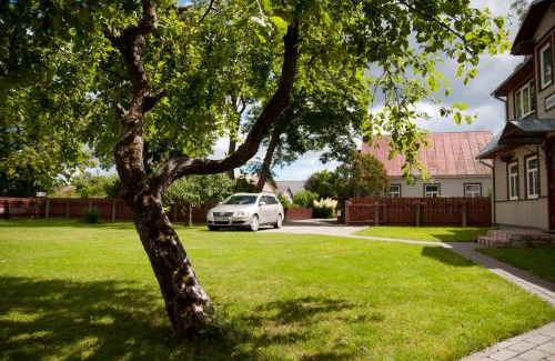 Kuressaare Casa | Pärna Guesthouse & Apartments