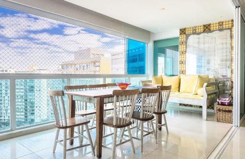Morro do Maluf Apartamento | Pé na Areia - 4 Suítes - Praia das Pitangueiras