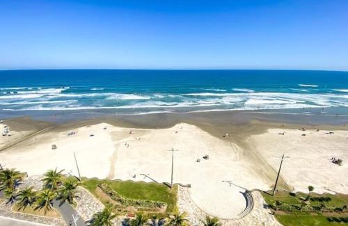 Maracana Apartamento | Pé na areia: apto com vista mar e piscina