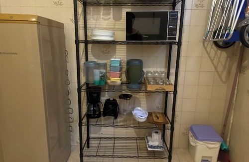 Itarare Apartamento | Pé na Areia com Ar Condicionado na Praia, Beira-mar. Lindo e Confortável