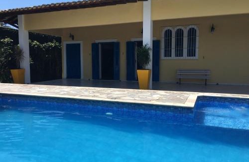 Jardim Rio da Praia Casa | Pé na Areia com Piscina e Churrasqueira - 2 suítes