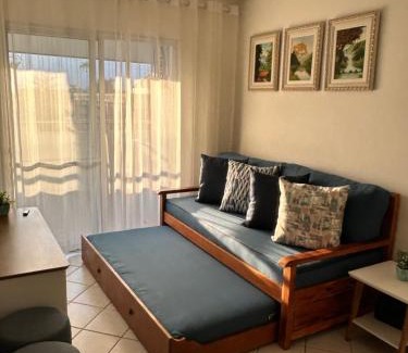 Centro Apartamento | Pé na Areia com serviço de praia, Bertioga