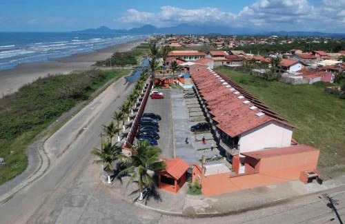 Itanhaem Casa | Pé na areia gaivotas com Wi-Fi