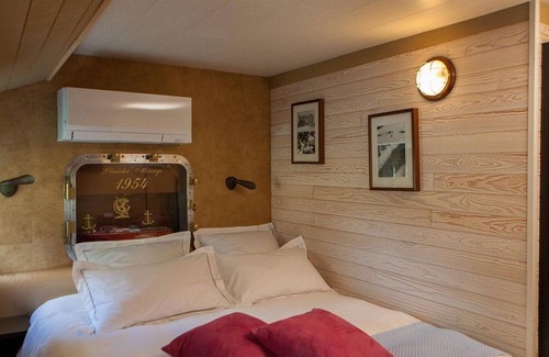 Villalbe Otro | Péniche Mirage, Guest room