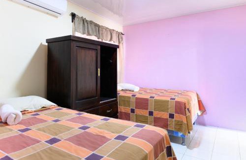 Flores Apartamento | p Apartamentos Petenchel, por Aeropuerto Flores Peten 1