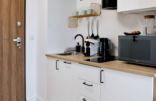 Wola Apartamento | P&O Apartments Warsaw West Railway Station