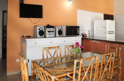 Peruibe Casa | P003 - Casa de 3 dormitórios com churrasqueira, apenas 150m da praia