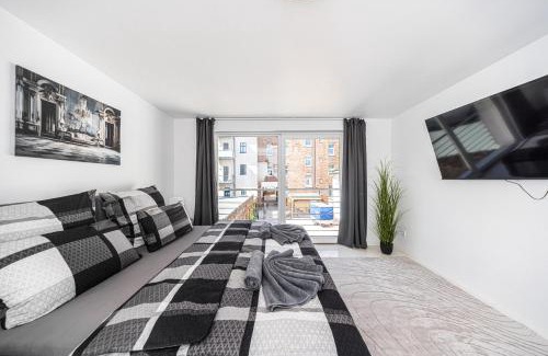 Freiimfelde - Kanenaer Weg Apartamento | P3 Premium-Lounge, 5 Zimmer, 140 qm, Parkplatz