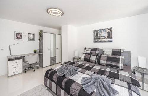 Freiimfelde - Kanenaer Weg Apartamento | P3 Premium-Lounge, 5 Zimmer, 140 qm, Parkplatz