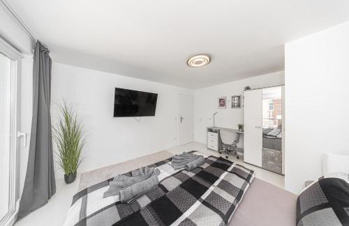 Freiimfelde - Kanenaer Weg Apartamento | P3 Premium-Lounge, 5 Zimmer, 140 qm, Parkplatz
