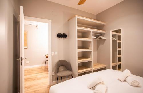 La Sagrada Familia Apartamento | P3MAL1076- Beautiful 2BR newly refurbished