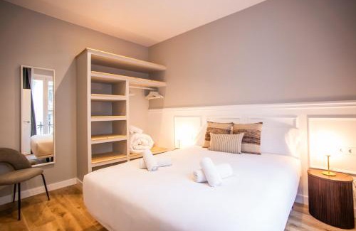 La Sagrada Familia Apartamento | P3MAL1076- Beautiful 2BR newly refurbished