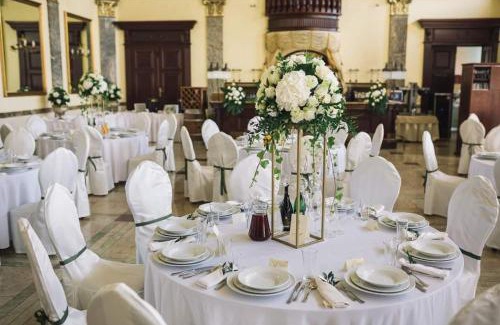 Wloclawek Hotel | Pałac Bursztynowy