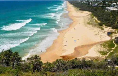 Sunshine Beach Apartamento | (PA3) Holiday in S'shine Beach,private courtyard