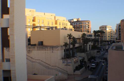 Luqa Apartamento | Paceville Saint Julian's apt