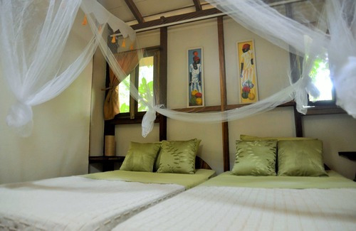 Punta Uva Cabina | Pachamama Jungle River Lodge