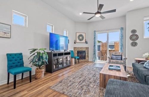 Pacific Beach Casa | Pacific Beach Dreaming - AC, walk 2 town, garage & beach