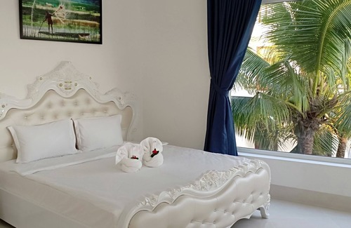 East Ham Tien Beach Hotel | Pacific Beach Resort