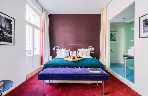 Dansaert Hotel | Pacific Café Hotel