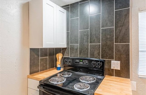 Barelas Casa | Pacific Edge A - One Bedroom