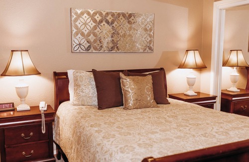 Forks Hotel | Pacific Inn Motel