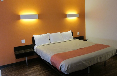 Townsite Hotel | Pacific Inn