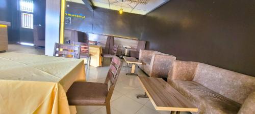 Ruhondo Hotel | Pacific Land Guesthouse